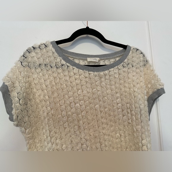 Rhyme Los Angeles - cream and gray rosette top- size S - Picture 2 of 7